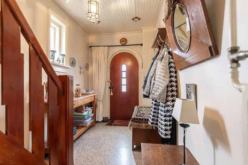 Huis te koop Zennewijnen: 14.315m2 grond, vrijstaand, veel schuren
