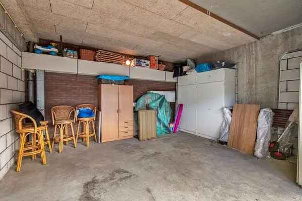 Garagebox te huur aan de Boeier Schiedam