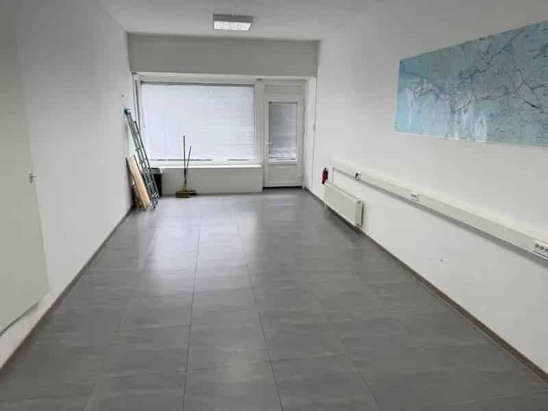 Gerenoveerde Benedenwoning met Tuin te Koop in Rotterdam Charlois