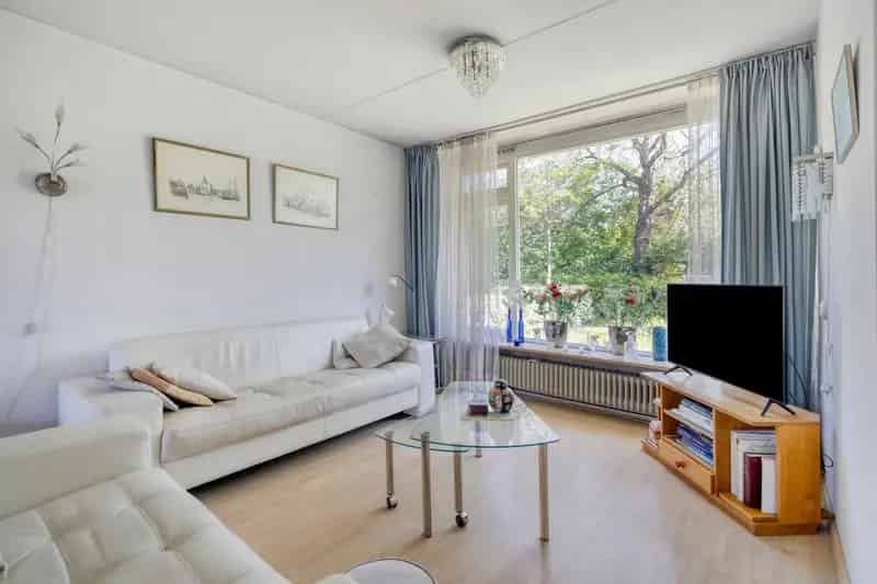 Huis te koop Zwaag 4 slaapkamers zonnige tuin