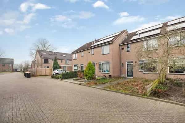 3 Slaapkamers Tussenwoning Dante Zuid 10 Zonnepanelen