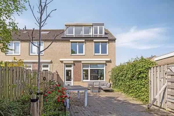 Royale Hoekwoning Gorinchem 3 slaapkamers Instapklaar Zonnige Tuin