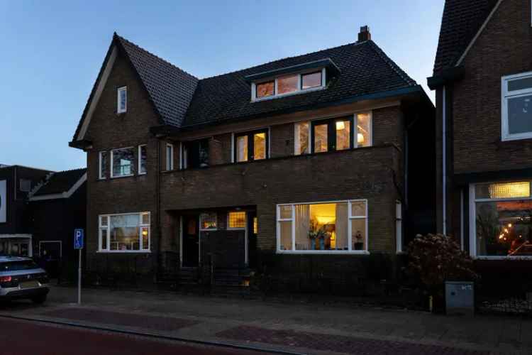 Huis Te Koop in 40, Burgemeester Goeman Borgesiusstraat, Steenwijk, Overijssel