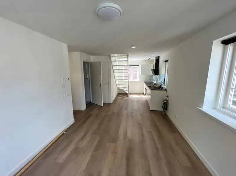 Ruim Appartement Groningen Nieuwe Boteringestraat 3 slaapkamers