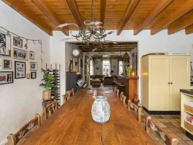 Boerderij Made 4 slaapkamers zwembad sauna wellness tuin
