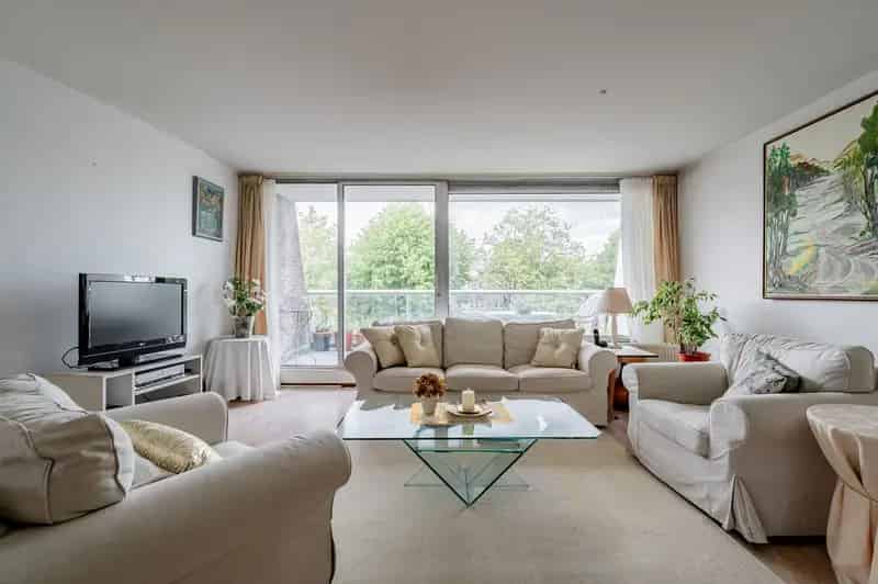 Ruim Appartement Amsterdam Zuidoost 100m2 3 Slaapkamers Zonnig Terras
