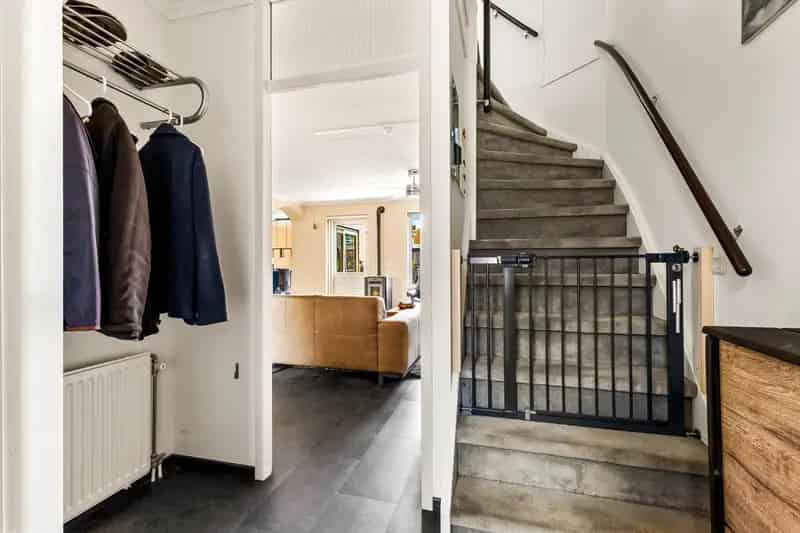 Ruime Twee Onder Een Kapwoning Lelystad 3 Slaapkamers Moderne Badkamer