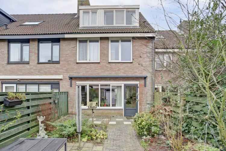 Eengezinswoning Te Koop in 6, Albatrosweg, Alkmaar, Noord-Holland