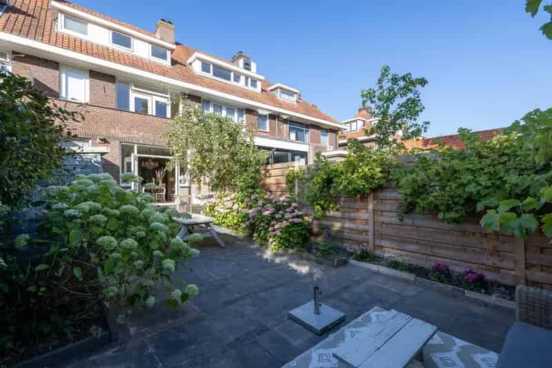 Jaren 30 woning Hillegersberg 5 slaapkamers 2 badkamers