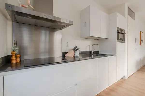 Modern appartement Holland Park Diemen  2 kamers 50m2 Balkon