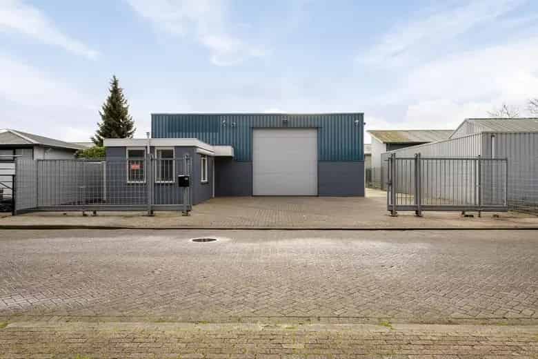 468 m2 Bedrijfsruimte te Huur Tholen