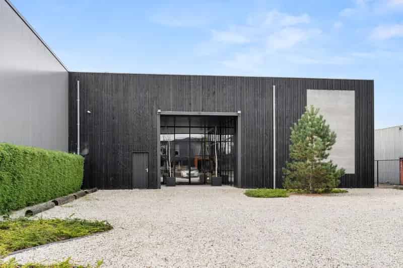 Bedrijfsgebouw te huur Renkum 705m² showroom kantoor