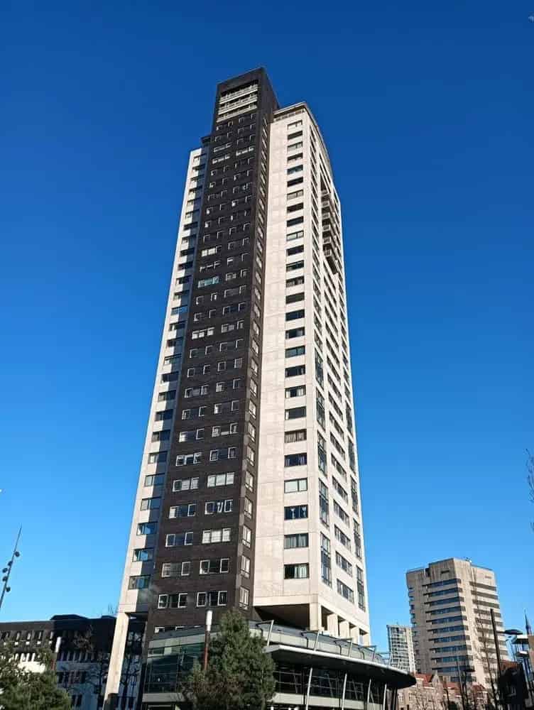 3 Kamer Appartement Eindhoven Centrum - Privé Parkeerplaats