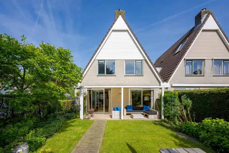 Ruim Herenhuis 5 Slaapkamers Voorschoten