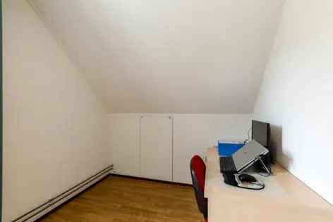 3 Kamer Huis 133m² Uden Garage Tuin Nabij Centrum