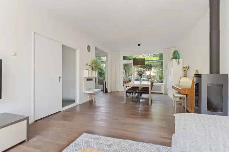 Ruime Tussenwoning 5 Slaapkamers Nijmegen Hazenkamp