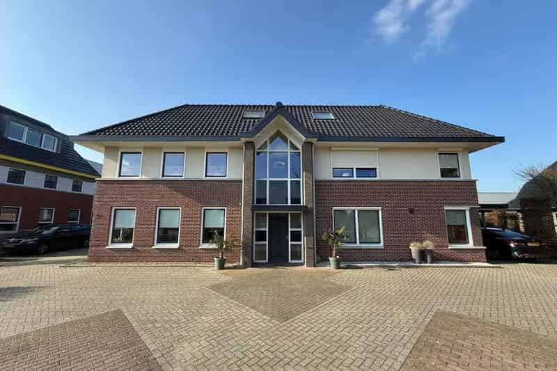 Kantoorruimte te huur Renswoude 125m²  Modern Instapklaar