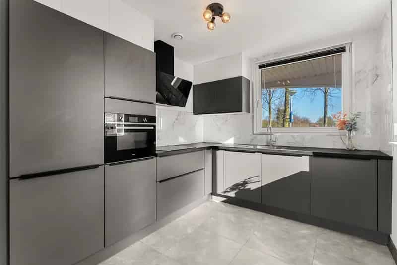Moderne Hoekwoning 4 slaapkamers Almere