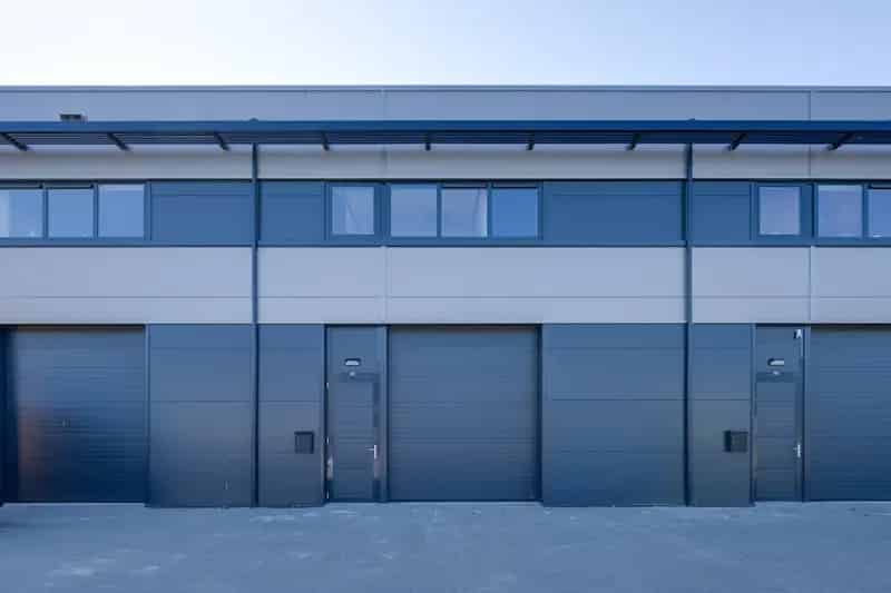 Bedrijfshal Oudkarspel 210m2 Zonnepanelen Vloerverwarming