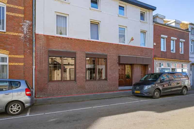 Ruim Appartement met Garage in Bleijerheide