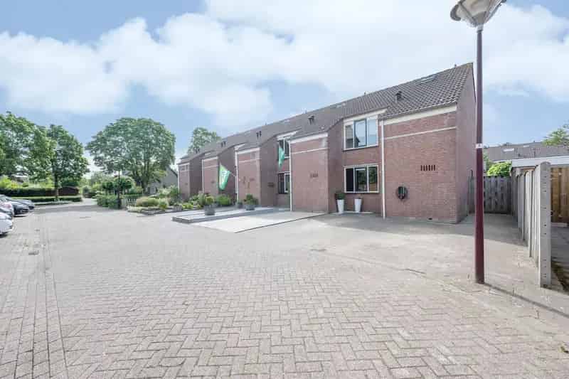 Moderne Hoekwoning 4 Slaapkamers Oudenbosch