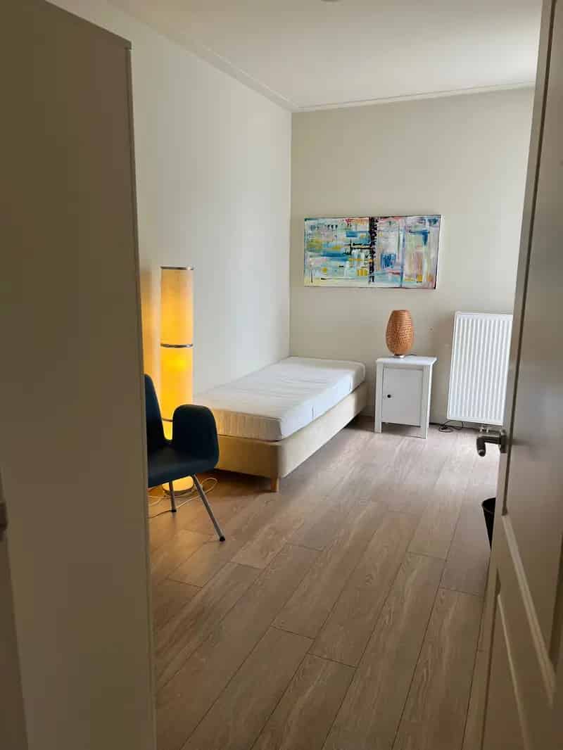 Kamer in Modern Appartement nabij Olympiaplein