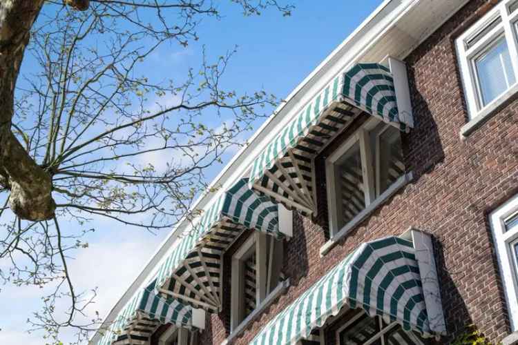 Jaren 30 woning Rotterdam Provenierswijk nabij Centraal Station