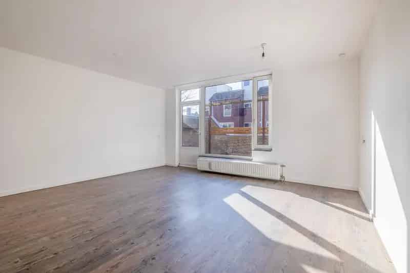 Instapklaar 2-kamer appartement Venlo begane grond ruim terras