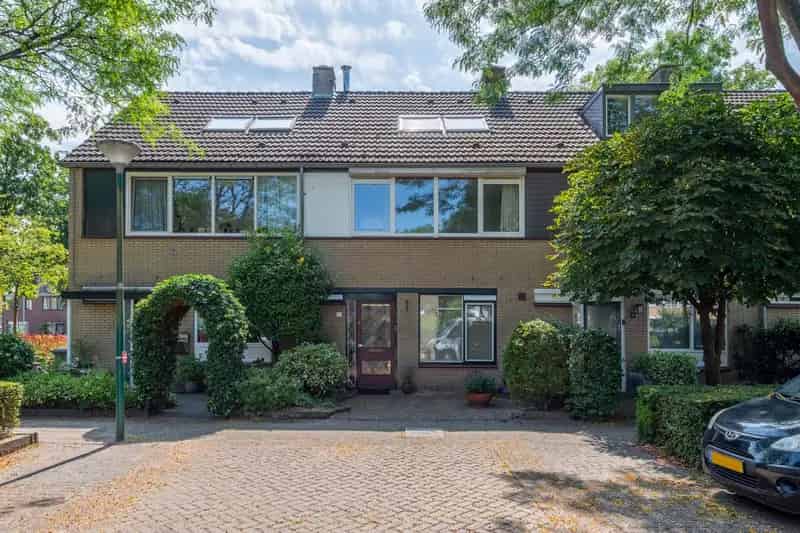 Huis te koop: Fazantenhof 77 3755 EE Eemnes | Funda