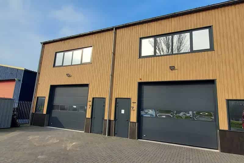Bedrijfshal Den Oever | Zoek bedrijfshallen te huur: Havenweg 7 1779 XT Den Oever 