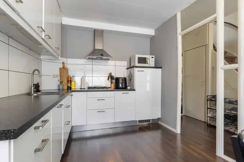 Huis te koop Apeldoorn: Ruime gezinswoning met diepe tuin