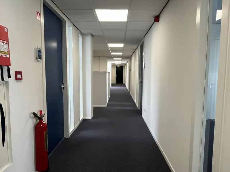 Kantoorruimte Schiedam Haven 300m2 te Huur