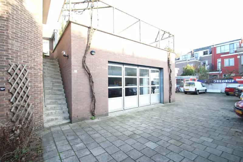 Bedrijfshal te Huur Utrecht Oost 100m²
