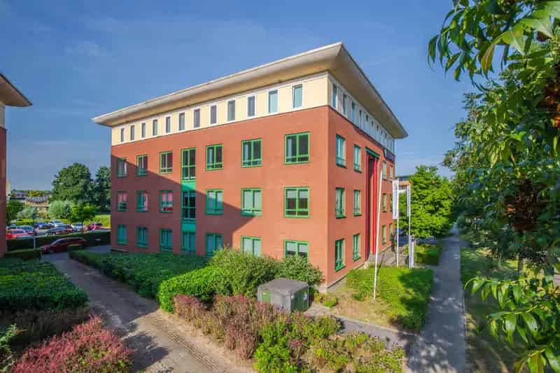 Kantoorruimte te Huur Zevenaar - Moderne Werkplekken Vanaf 15m²