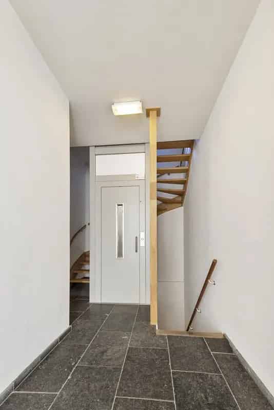 Maastricht Hertogsingel: Ruime 2 Slaapkamers Maisonette met Lift