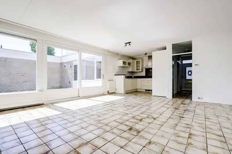 Semi-bungalow Dordrecht: Ruime woning met tuin en dakterras