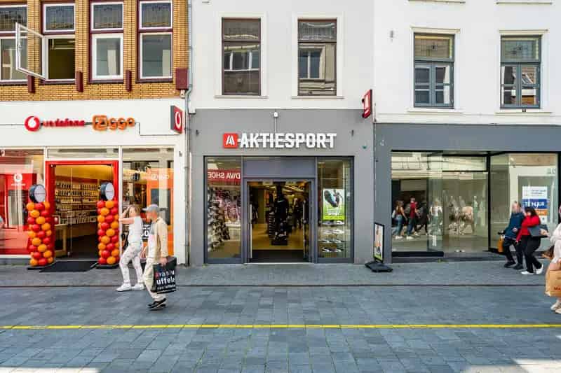 Winkel te huur Breda Ginnekenstraat 507m2