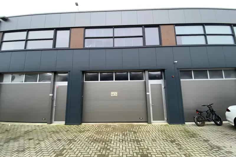 Bedrijfshal Vijfhuizen te koop 69m2