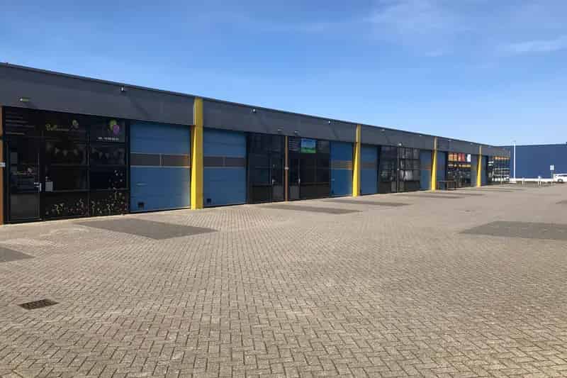 Bedrijfshal Dronten te huur 68m² Showroom Opslag