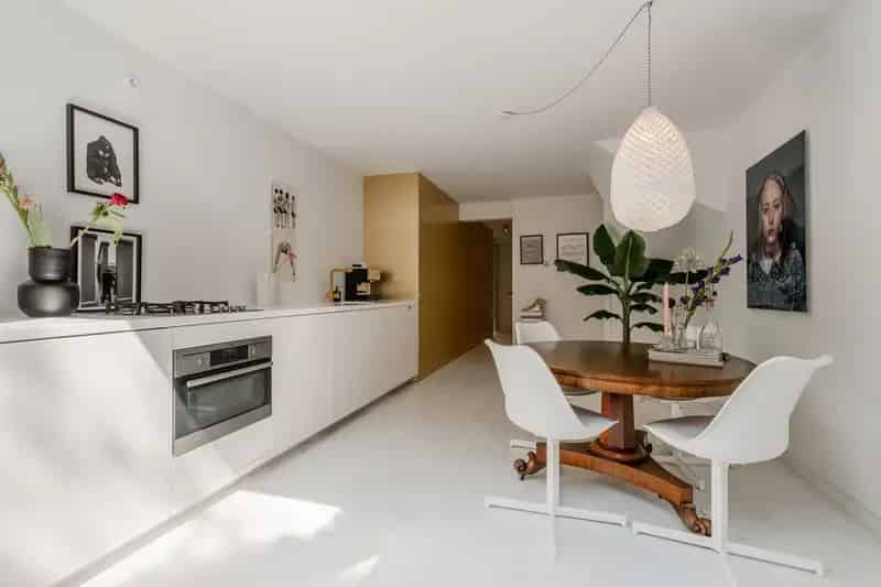 Appartement te koop Amsterdam Centrum: Stijlvol benedenhuis met tuin