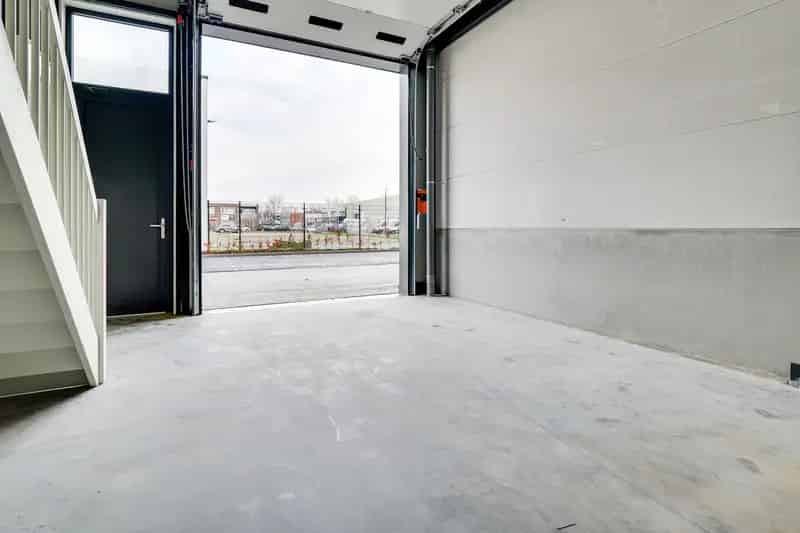 Bedrijfshal te koop Nieuwegein 158m²  A2 A12 A27