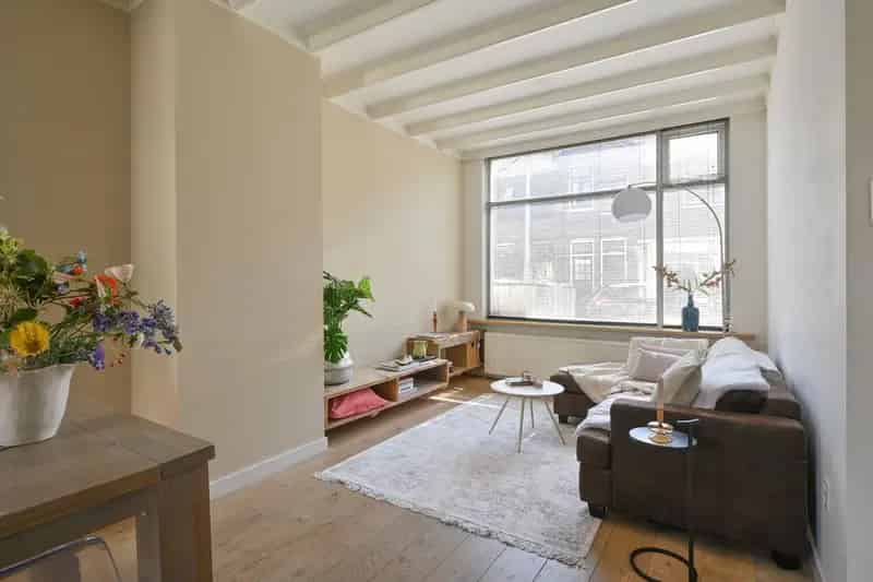 Huis te koop Hilversum Geuzenbuurt 3 slaapkamers dakterras