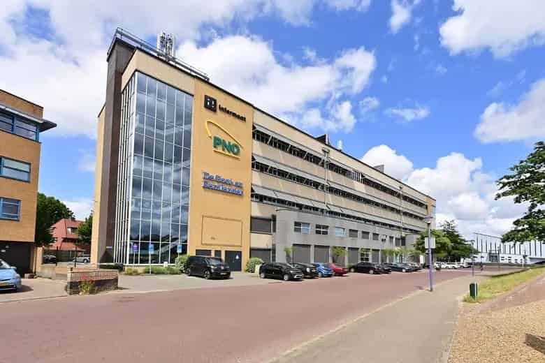 534 m2 Kantoorruimte te Huur Hilversum