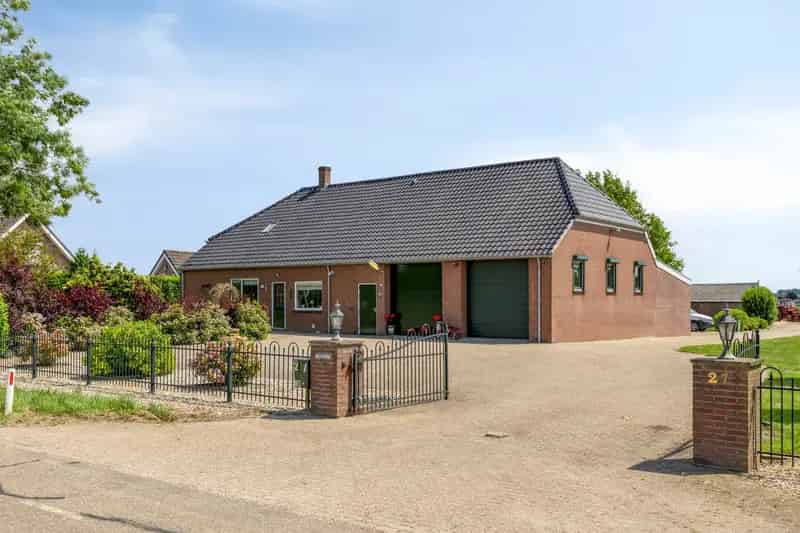Huis Te Koop , 27, Veldstraat, Wijk en Aalburg, Noord-Brabant