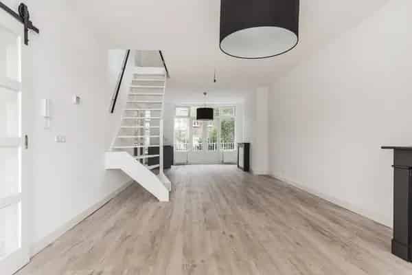 Appartement Insulindestraat Rotterdam 4 kamers 108m2