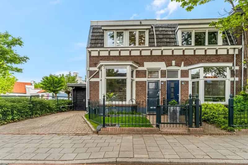 Nijmegen Groenestraat: Luxe Hoekwoning 1905 met Moderne Upgrade