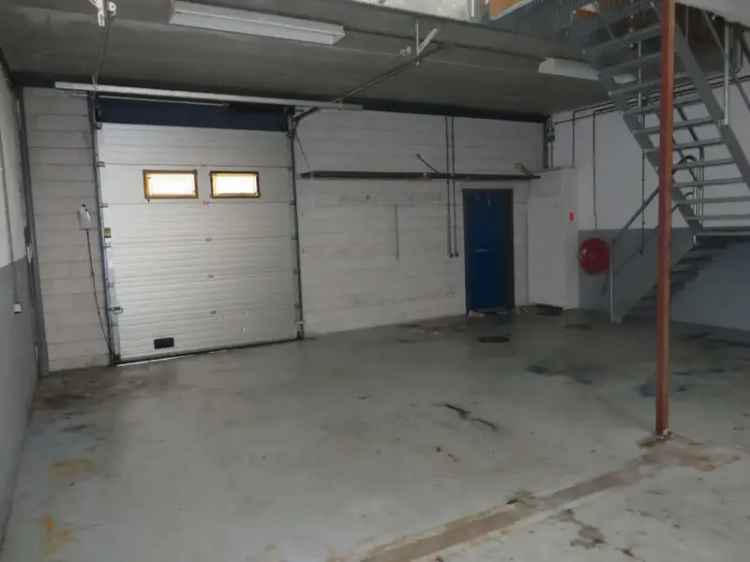 Bedrijfshallen te huur Velsen Noord 81m2 MKB