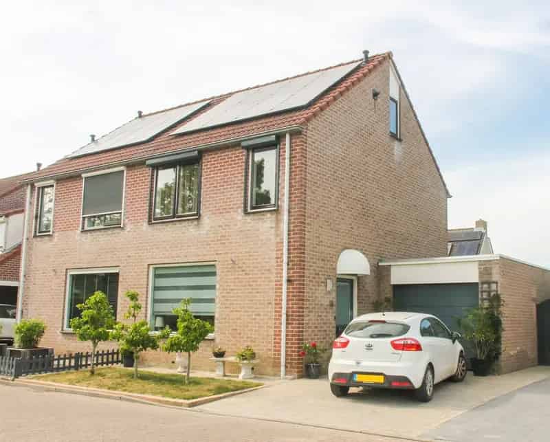 Huis Te Koop , 10, Churchillhof, Kloosterzande, Zeeland