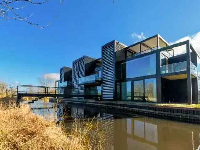 Luxe Hoekvilla IJmeer Prive Eiland 5 slaapkamers