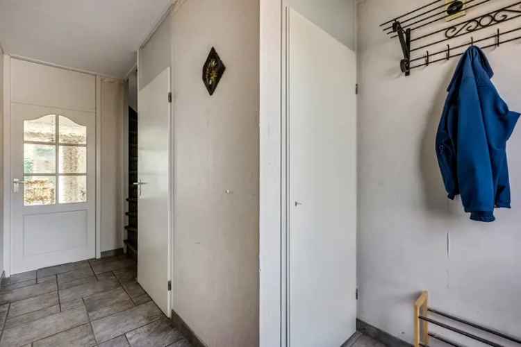 Royale Hoekwoning 4 slaapkamers Garage Ede